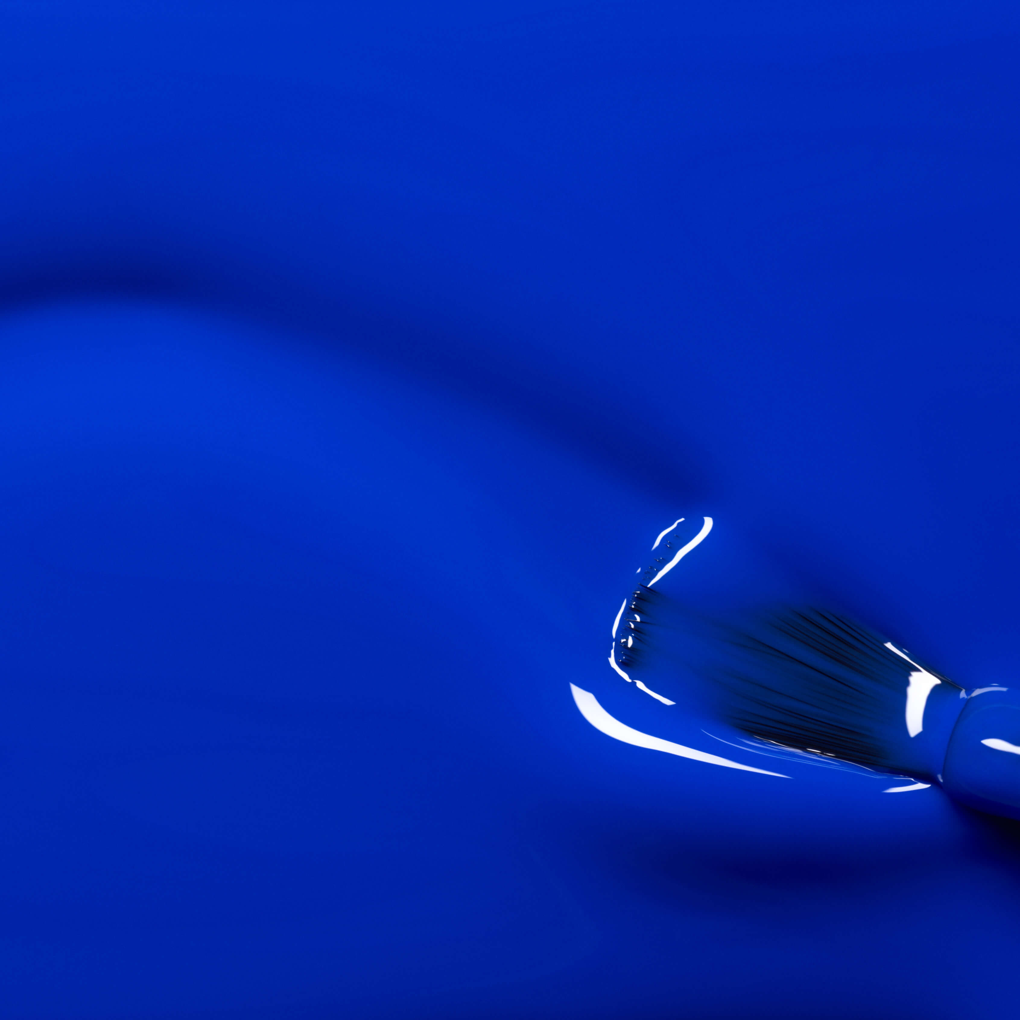 manicurist-green-flash-ultramarine-vernis-semi-permanent-bleu image 5