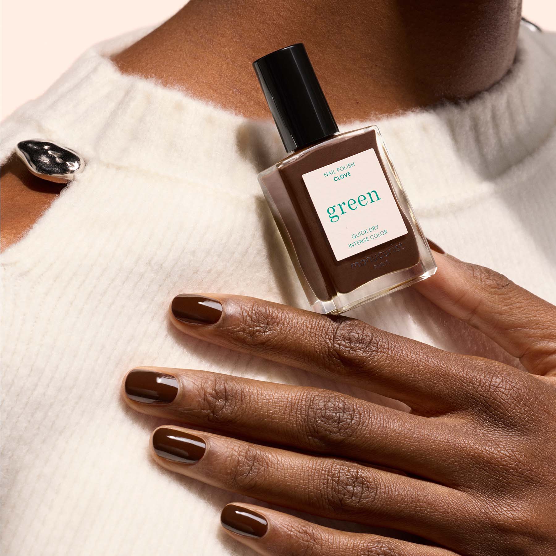 manicurist-green-clove-vernis-ongles-marron-chocolat image 3