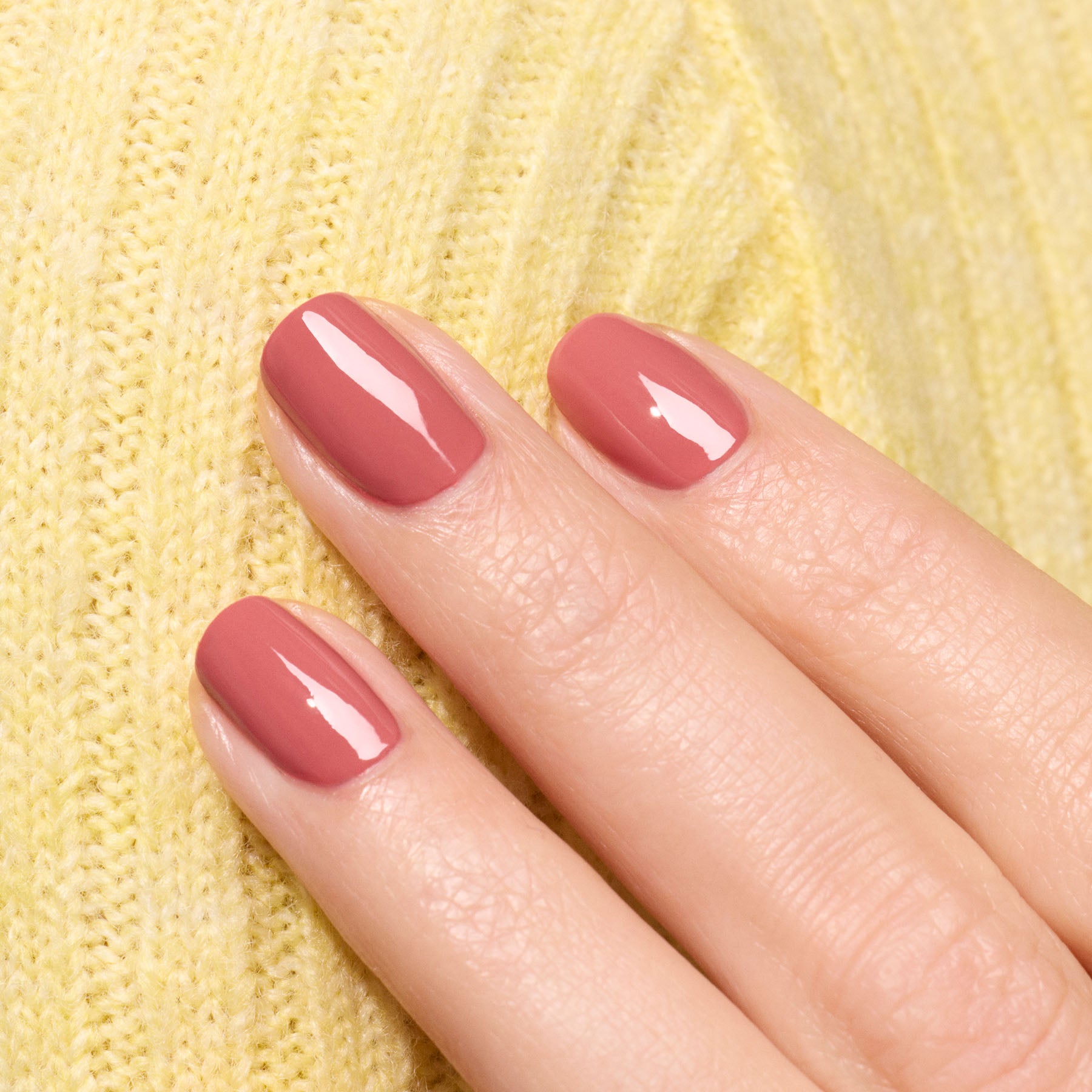 manicurist-green-flash-bois-de-rose-vernis-semi-permanent image 2