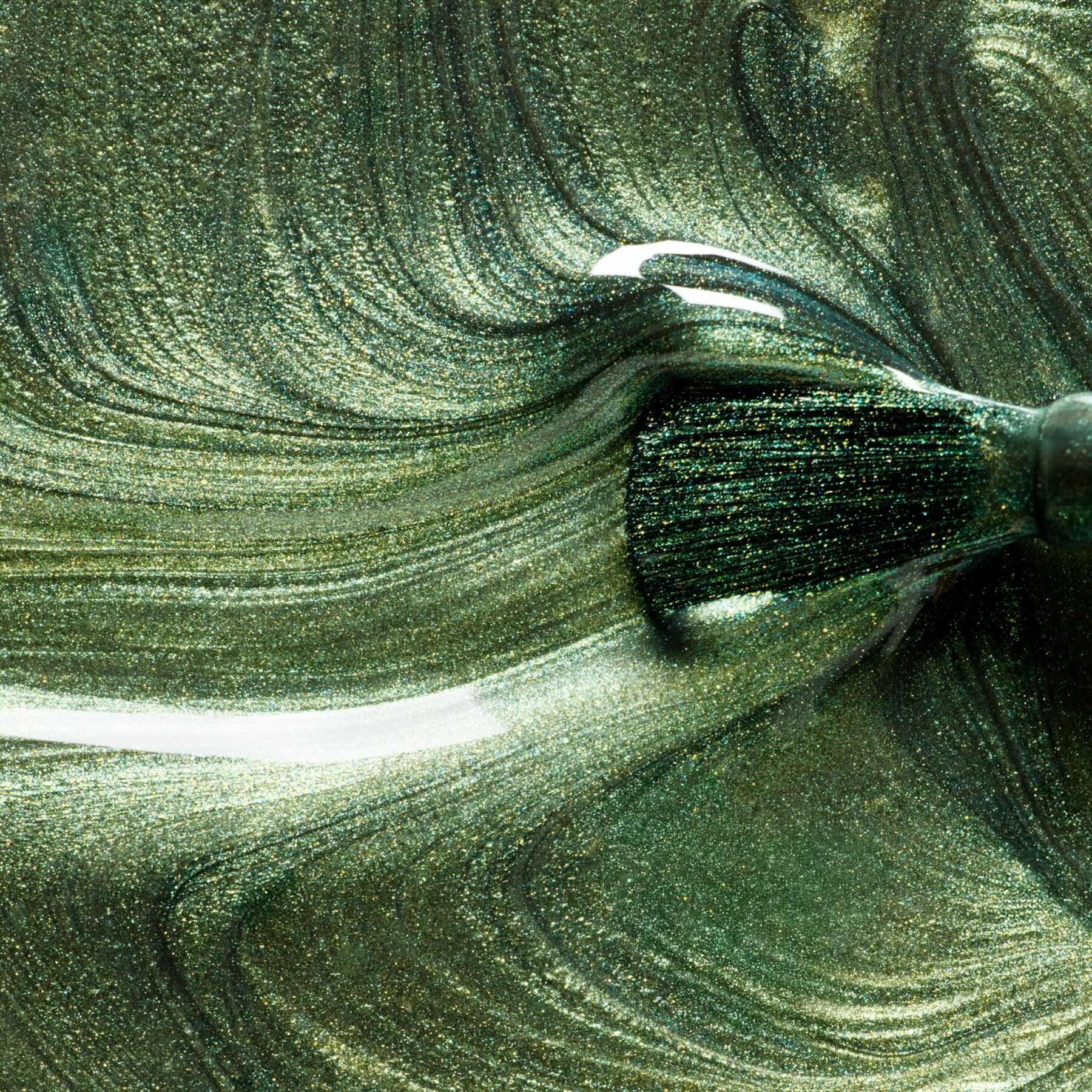 manicurist-green-flash-groove-vernis-semi-permanent-vert image 4