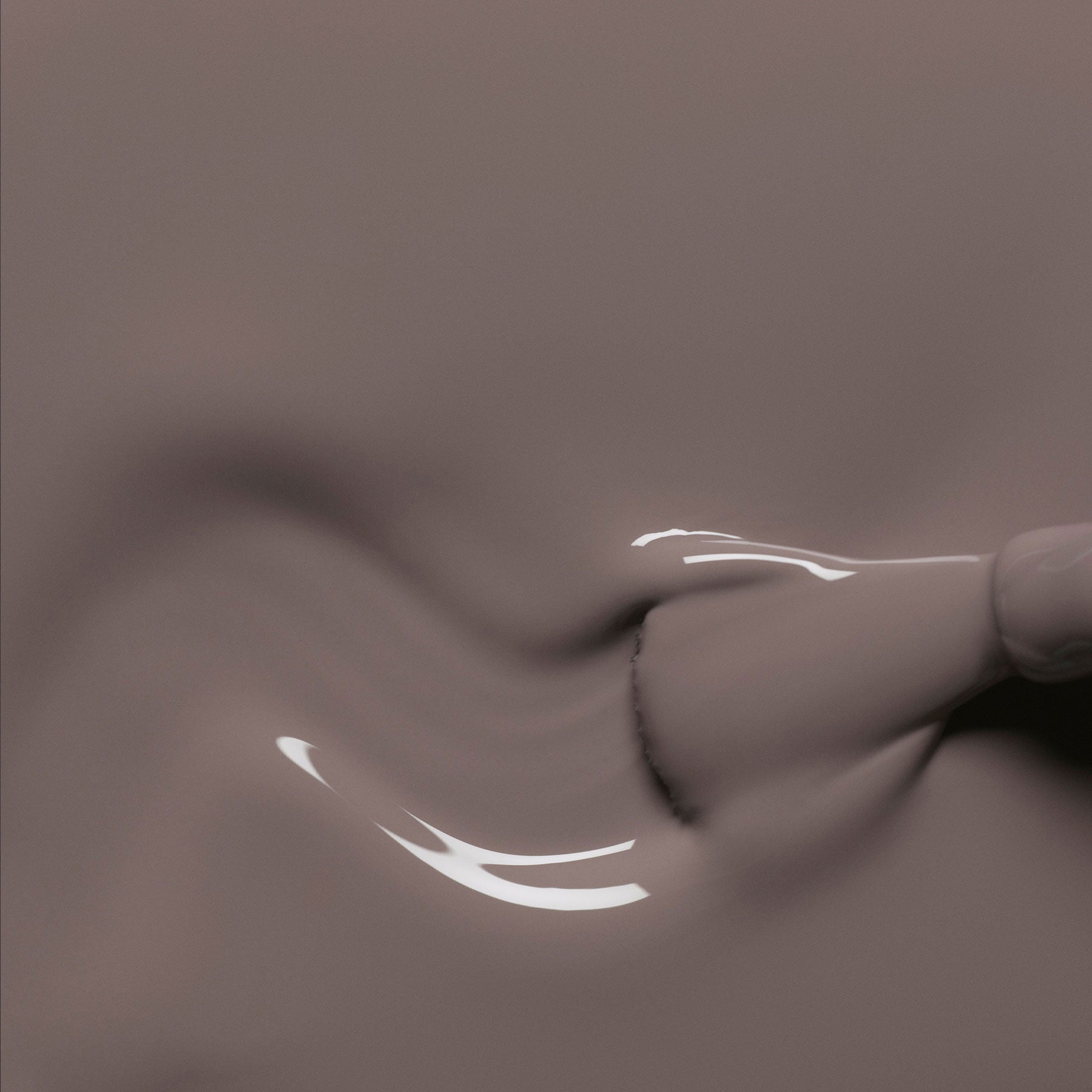 manicurist-green-flash-clay-vernis-semi-permanent-taupe-opaque image 3