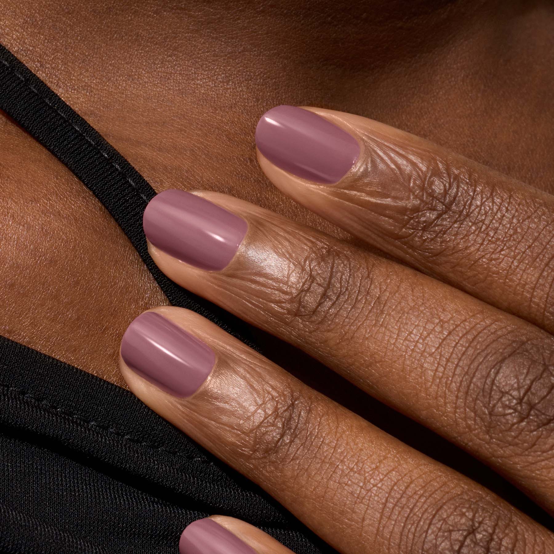 manicurist-green-flash-rose-mountbatten-vernis-semi-permanent image 4