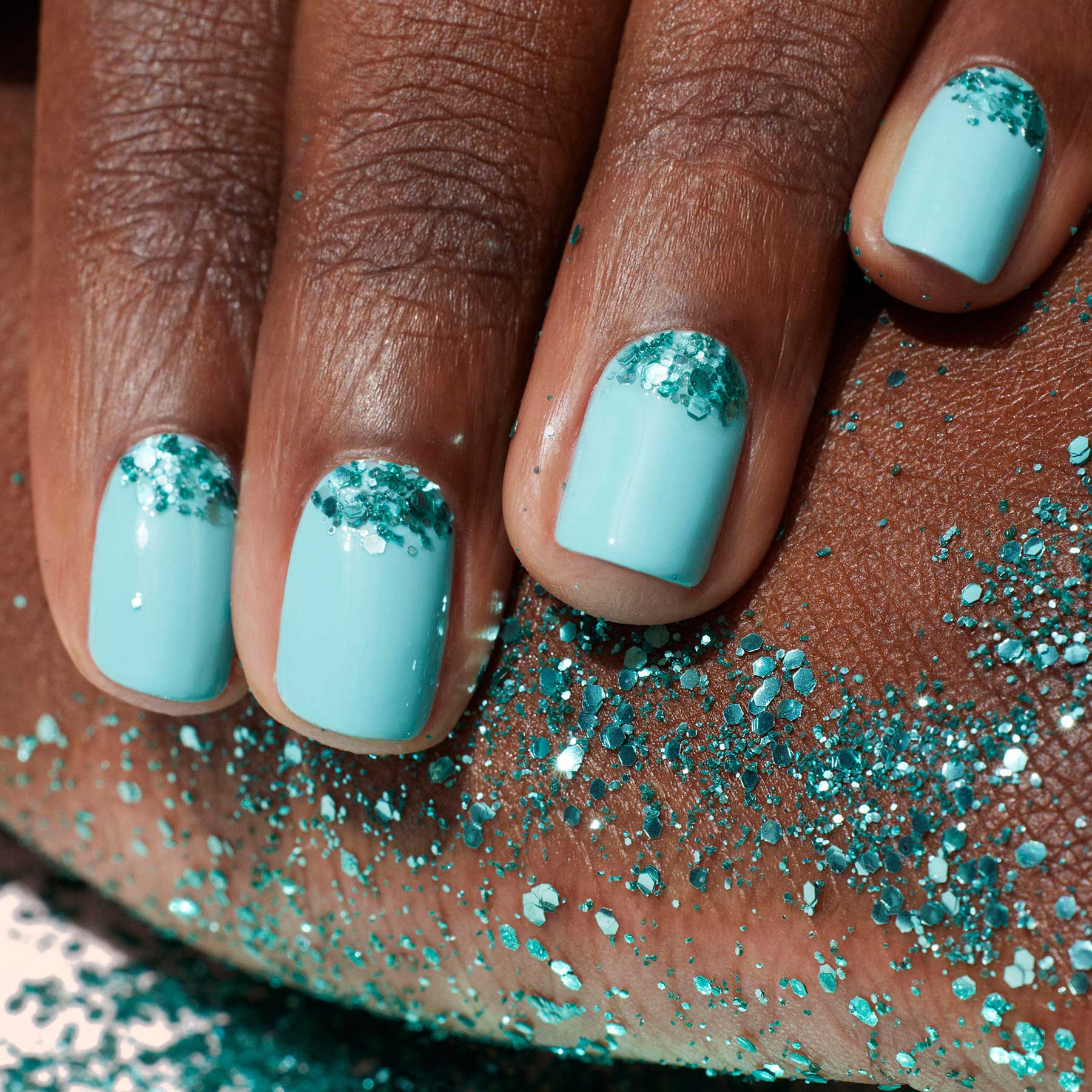 manucurist-green-flash-riviera-vernis-semi-permanent-bleu-turquoise image 6