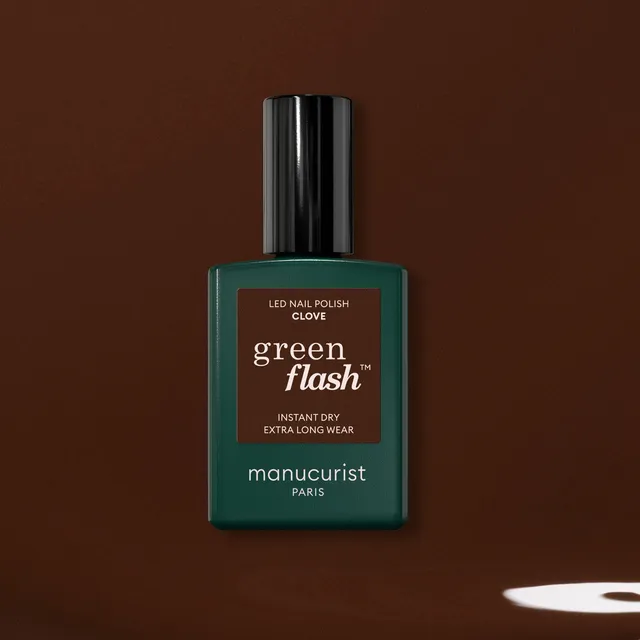 manicurist-green-flash-vernis-semi-permanent-clove-marron-opaque image 1