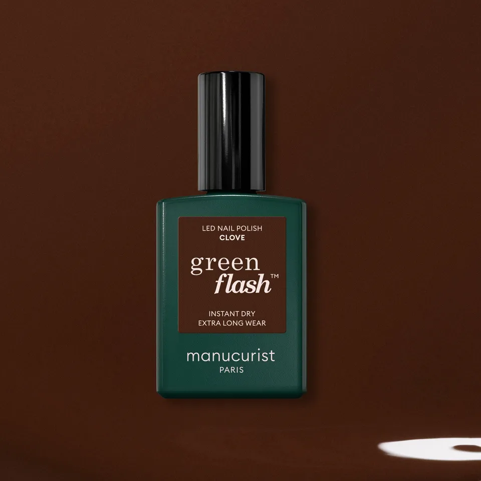manicurist-green-flash-vernis-semi-permanent-clove-marron-opaque image 1