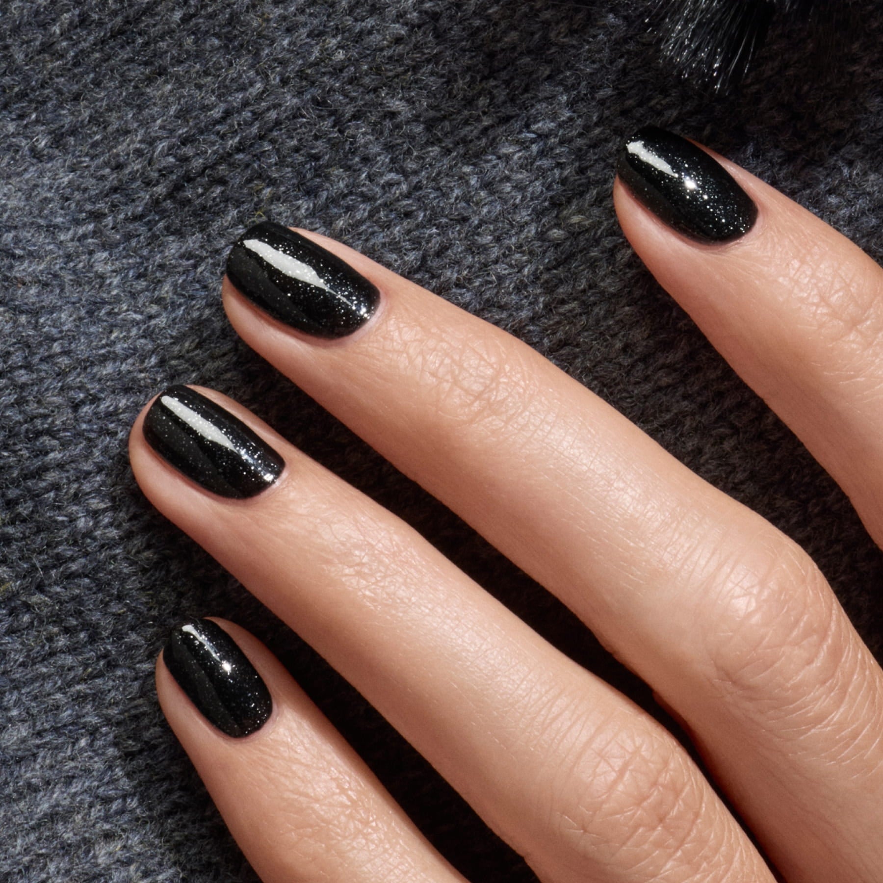manicurist-green-flash-sparks-noir-paillet-15ml image 2