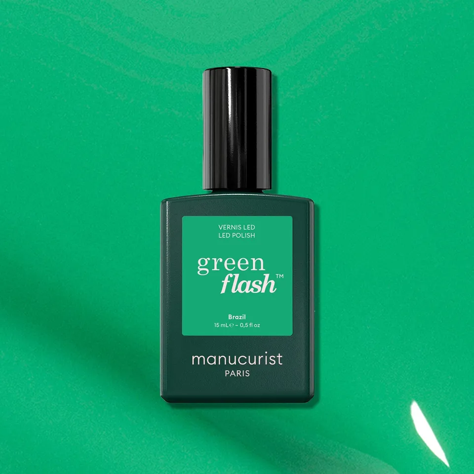 manicurist-green-flash-vernis-semi-permanent-brazil-vert-pop image 1