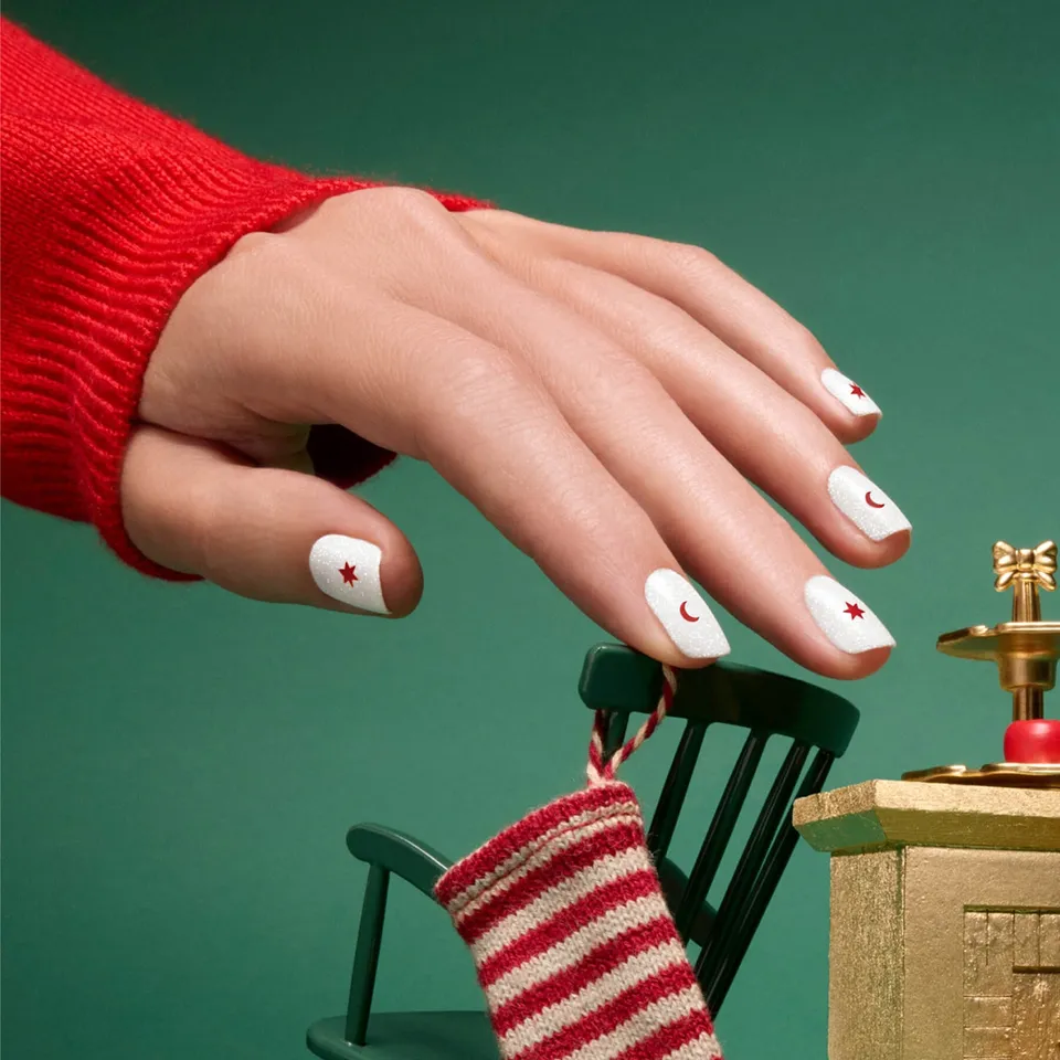 manucurist-nail-art-stickers-holidays-3-planches-f-tes image 1