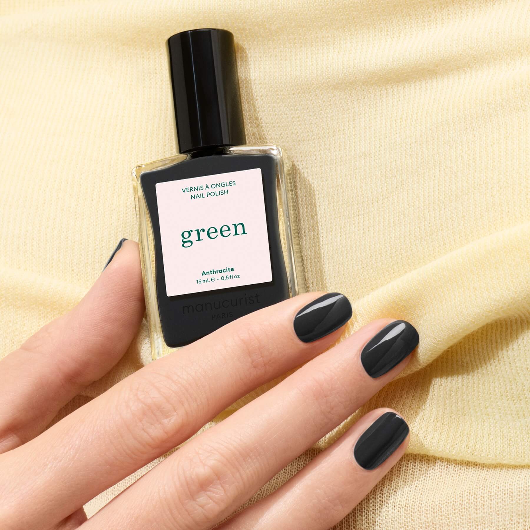 manucurist-green-anthracite-vernis-gris-fonc-opaque image 3