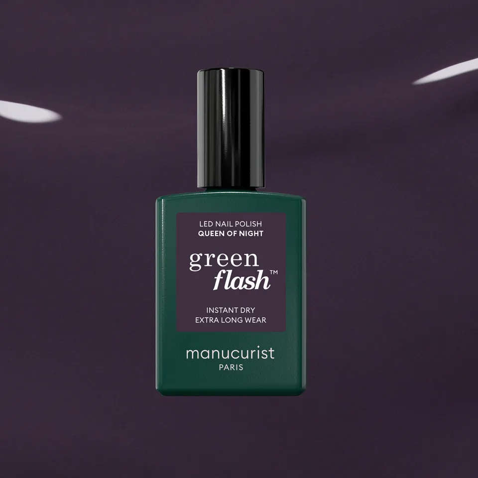 manicurist-green-flash-queen-of-night-vernis-violet-gris image 1