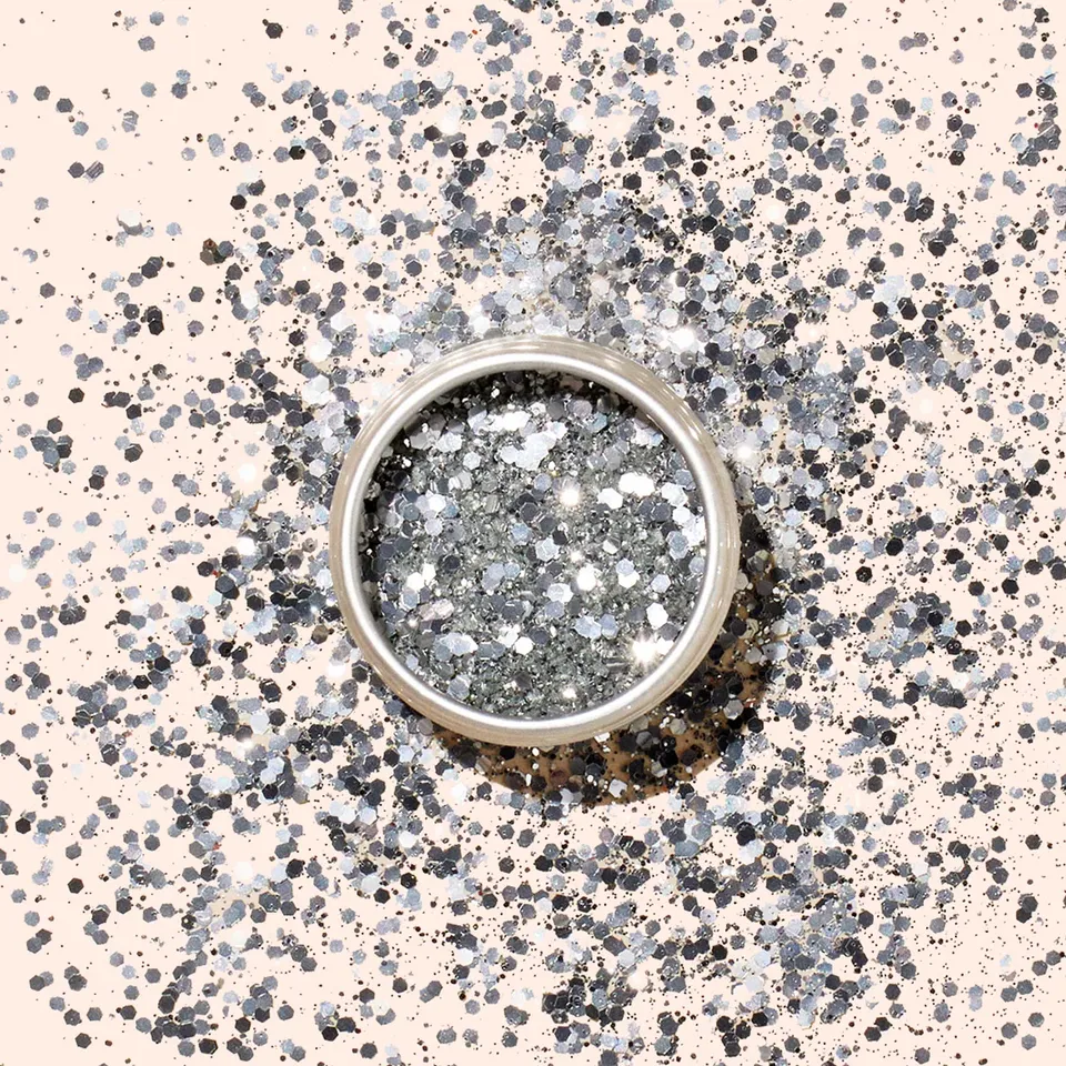 manicurist-accessoires-paillettes-biod-gradables-silver-nail-art image 1