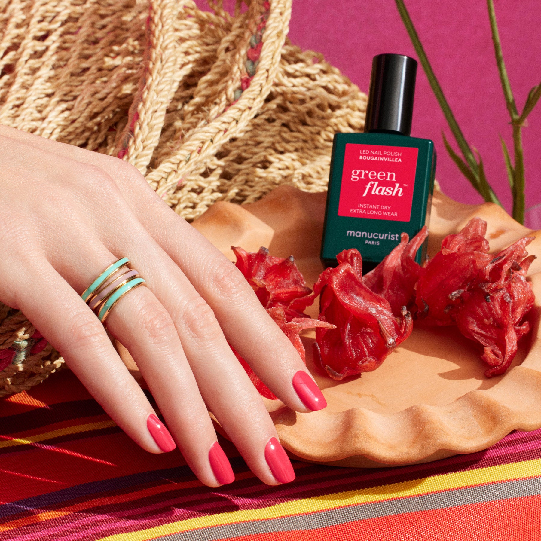 manicurist-green-flash-vernis-semi-permanent-bougainvillea-rouge-rose-15ml image 3