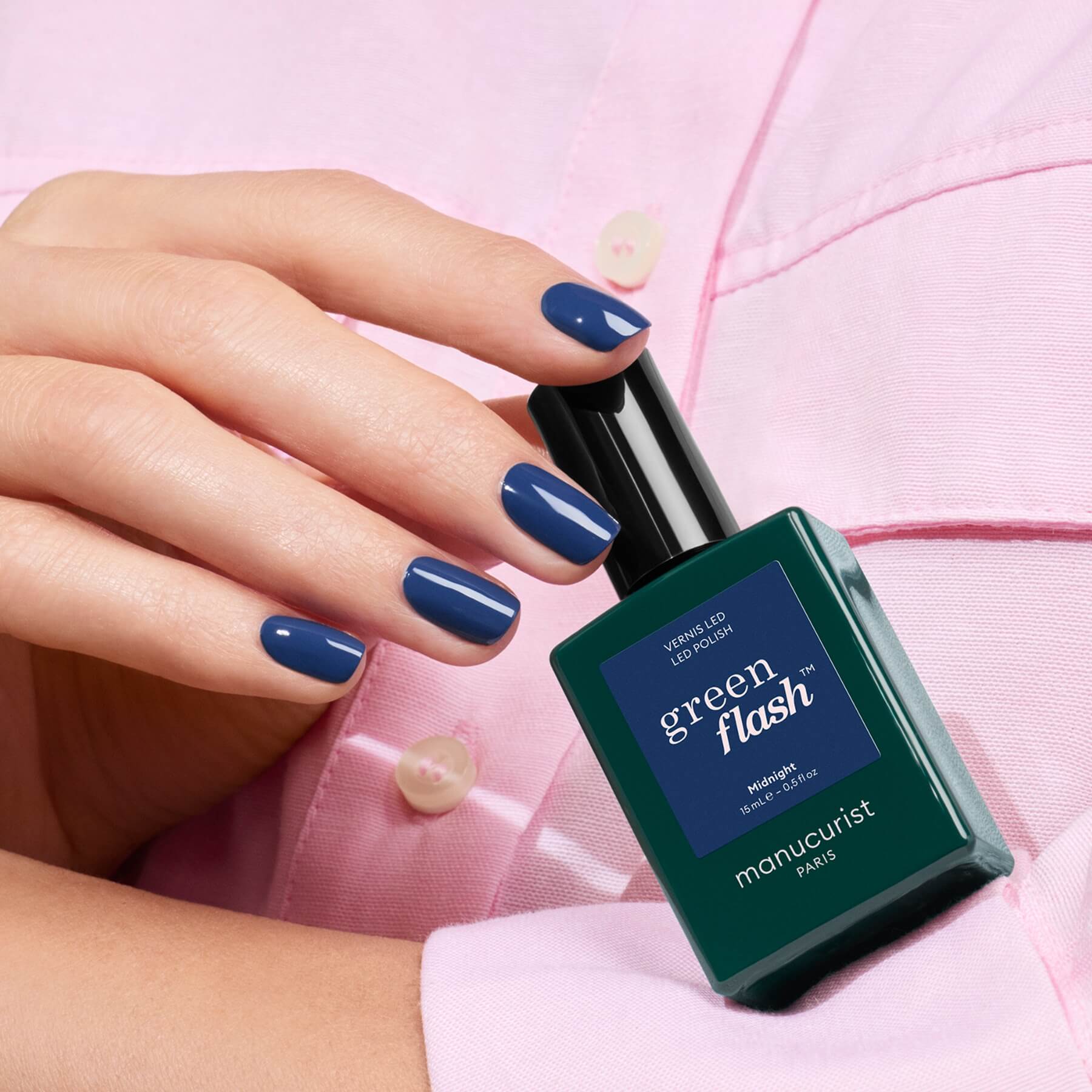 manicurist-green-flash-vernis-semi-permanent-midnight-bleu-nuit image 3