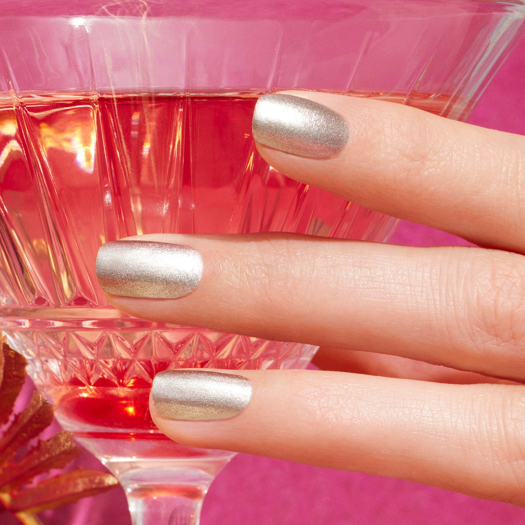 manicurist-nail-art-shiny-summer-coffret-vernis-disco-violette image 4