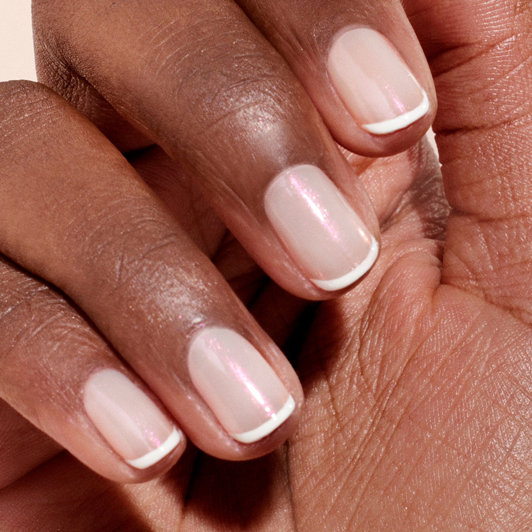 manicurist-poudre-pink-glazed-effect-nacr-e-ongles image 5