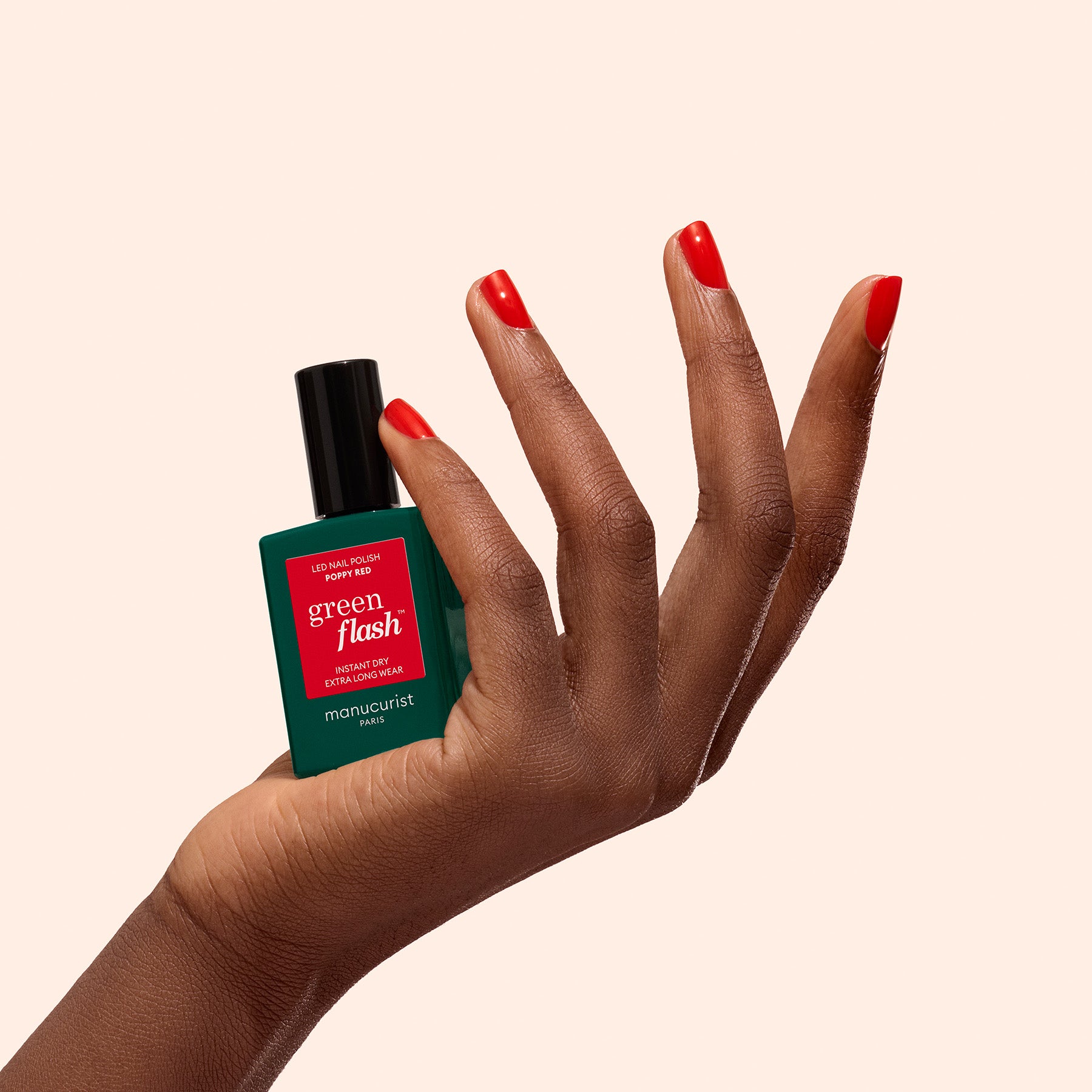 manucurist-green-flash-poppy-red-vernis-semi-permanent-rouge-vif image 3