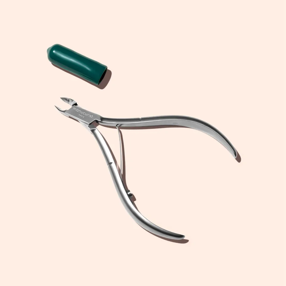 manicurist-accessoires-pince-envies-cuticules-inox image 1