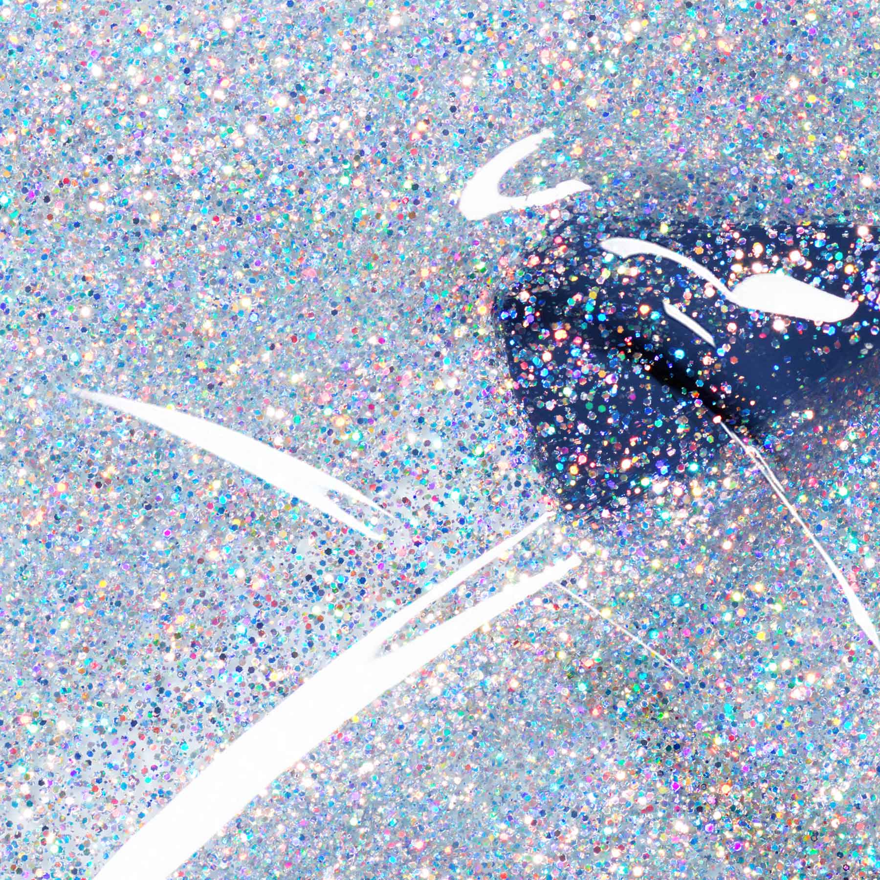 manucurist-green-mermaid-vernis-paillet-holographique image 4