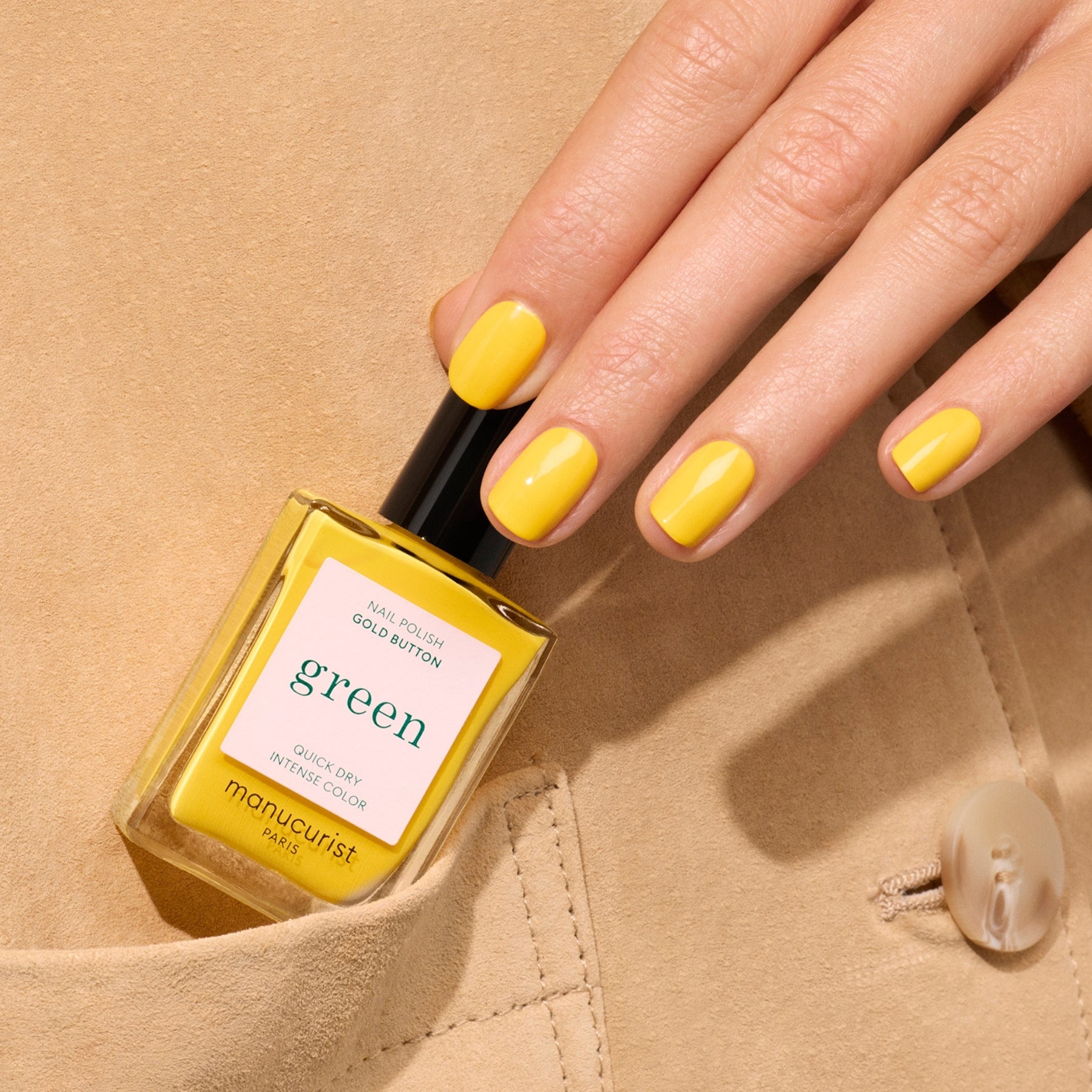 manicurist-green-vernis-ongles-gold-button-jaune-vif-opaque image 4