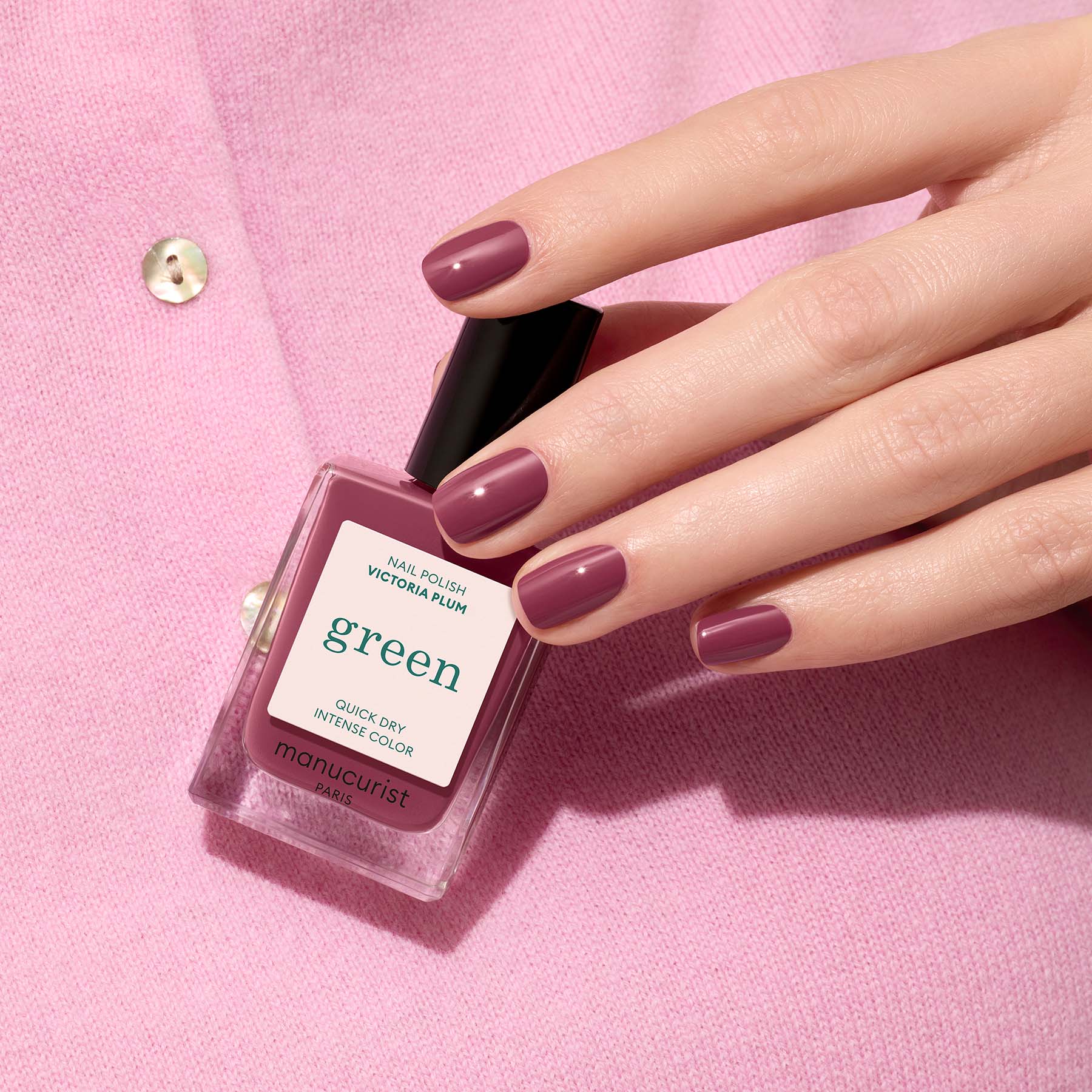 manicurist-green-victoria-plum-vernis-prune-classique image 4