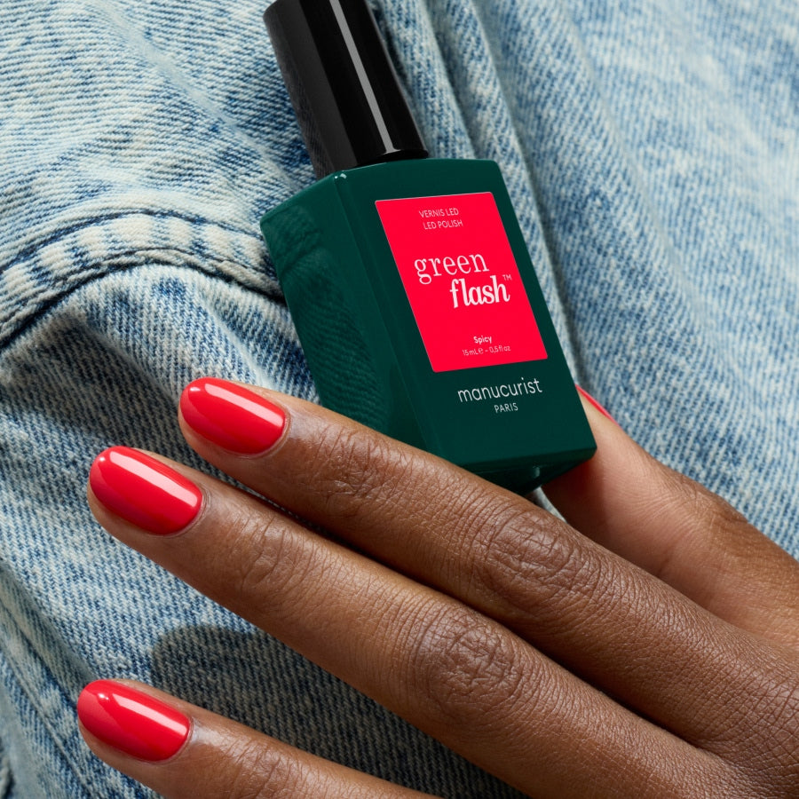 manicurist-green-flash-vernis-semi-permanent-spicy-rouge-pop image 3