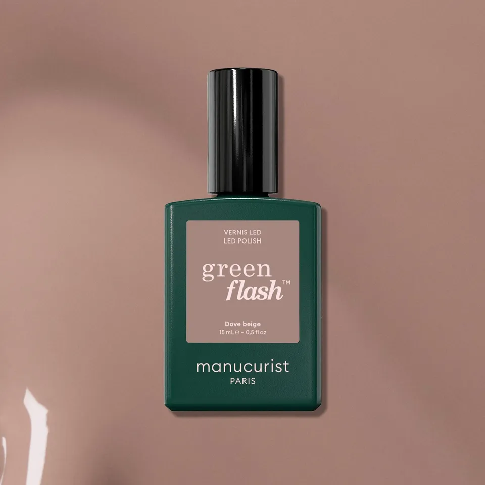 manicurist-green-flash-dove-beige-vernis-semi-permanent-beige image 1