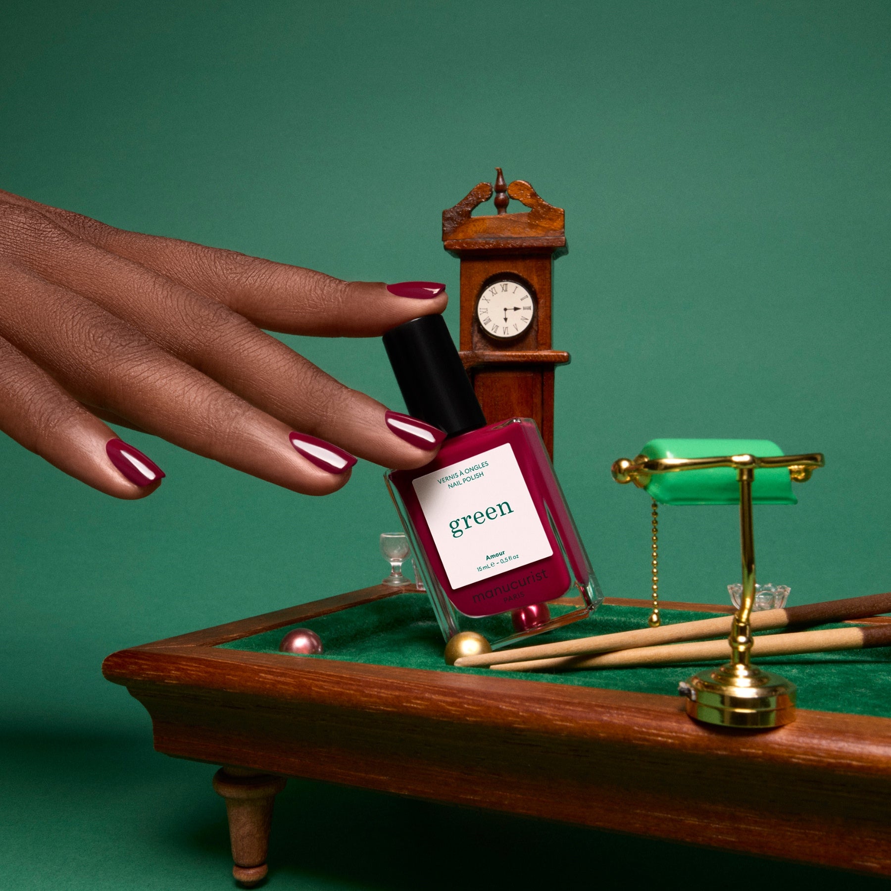 manucurist-green-amour-vernis-bordeaux-clair-opaque image 5
