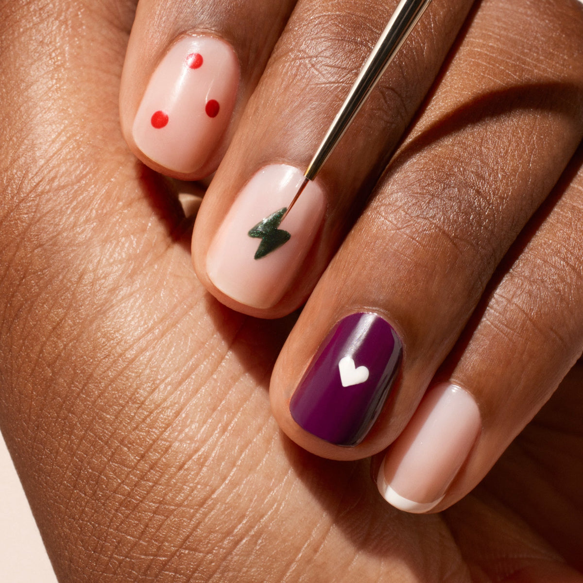 manucurist-pinceau-pointe-fine-outil-nail-art-vegan image 2