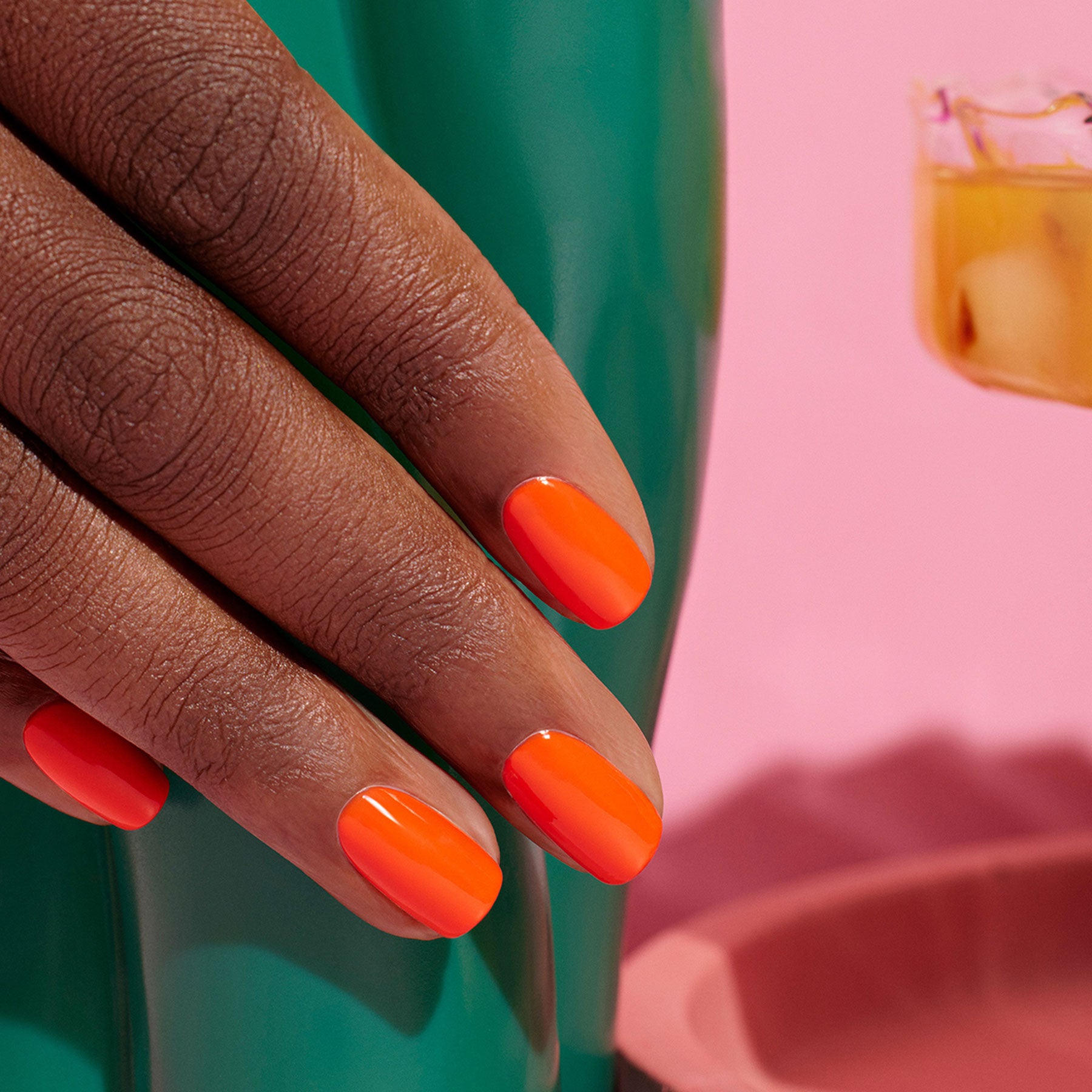 manucurist-green-flash-sunset-semi-permanent-orange-corail image 2